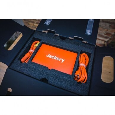 Jackery Explorer 2000 Pro kilnojama energijos stotis 2