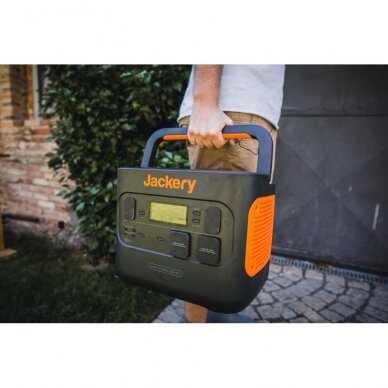 Jackery Explorer 2000 Pro kilnojama energijos stotis 6